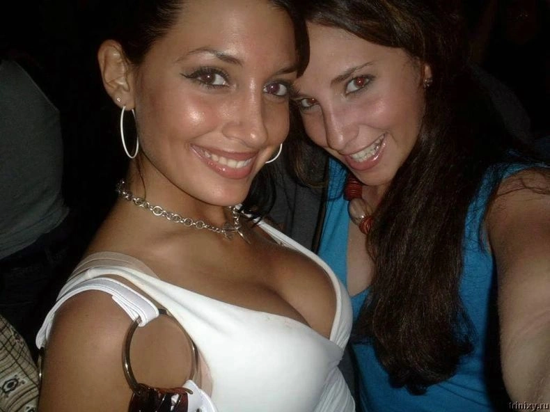 Велика підбірка класних дівчат з декольте (81 фото) – фото 68