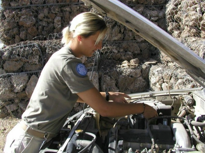 Дівчата в армії (57 фото) – фото 16