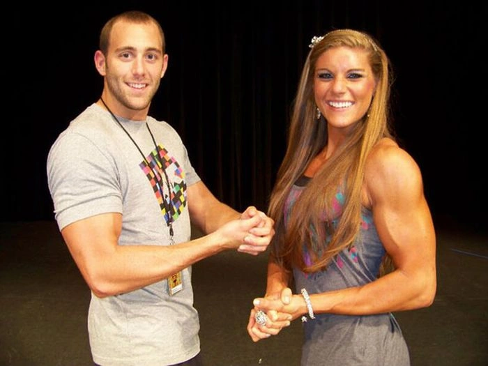 Дуже незвичайна дівчина з групи підтримки (16 фото) – фото 14