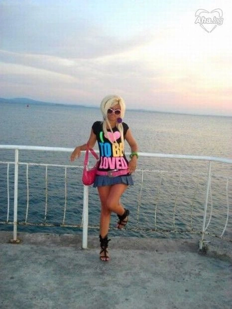 Болгарський гламур з соціальних мереж (32 фото) – фото 15