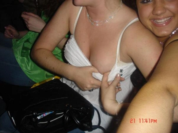 Велика колекція випадкових (переважно) оголених дівчат! (95 фото) – фото 27