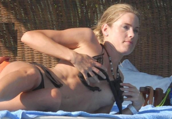 Велика колекція випадкових (переважно) оголених дівчат! (95 фото) – фото 41