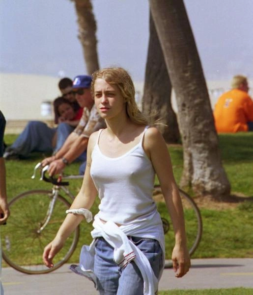 Велика колекція випадкових (переважно) оголених дівчат! (95 фото) – фото 49