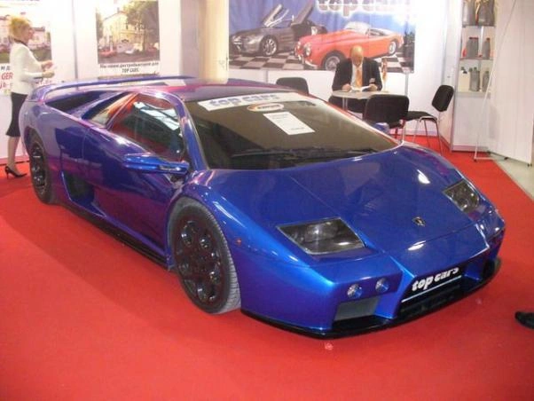 Дівчата і автомобілі на автосалоні МІМС-2007 (30 фото) – фото 5