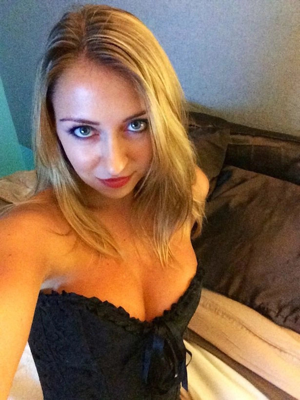 Дівчата в нижній білизні (18 фото) – фото 5