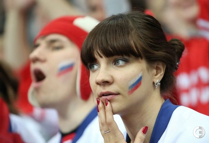 Вболівальниці на ЧС з хокею (24 фото) – фото 6