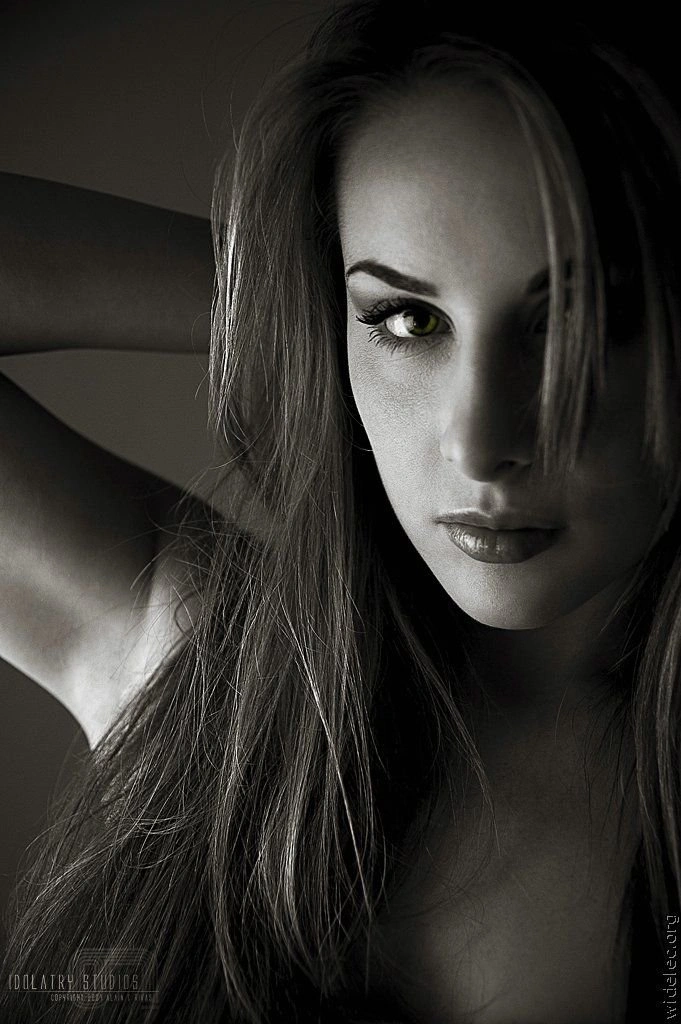 Фотографії красивих дівчат (40 фото) – фото 6