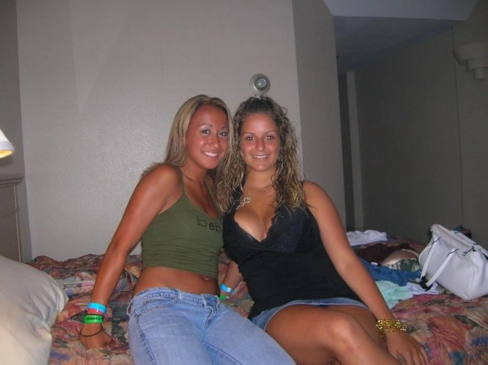 Дівчата відпочивають (30 фото) – фото 4