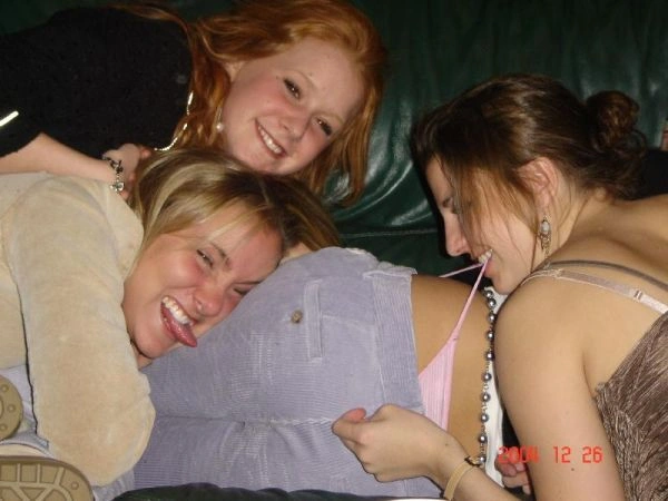 Дівчата та стрінги (50 фото) – фото 6