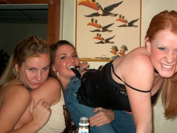 Дівчата та стрінги (50 фото) – фото 7