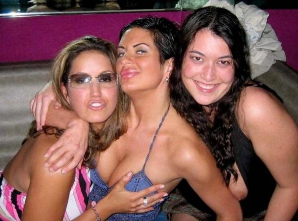 П'яні дівчата розважаються на вечірках (22 фото) – фото 5