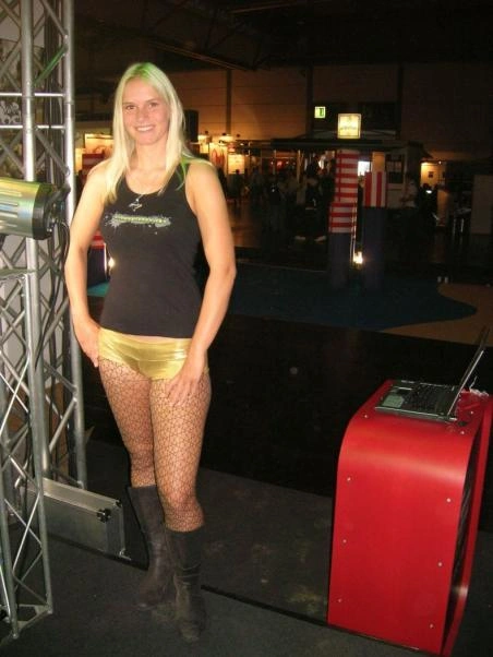 Дівчата з виставки GC 2007 (31 фото) – фото 8