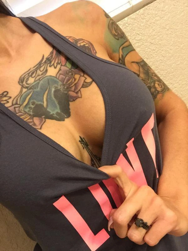 Дівчата без бюстгальтерів (35 фото) – фото 4