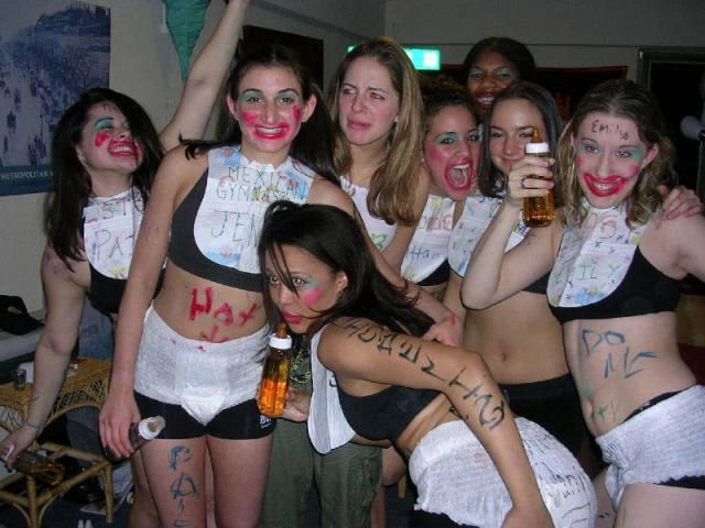 Сп'яні дівчата (57 фото) – фото 44