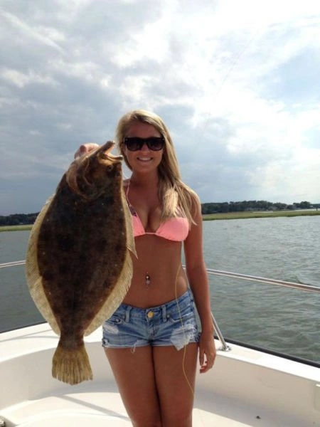 Дівчата ловлять рибку (69 фото) – фото 20