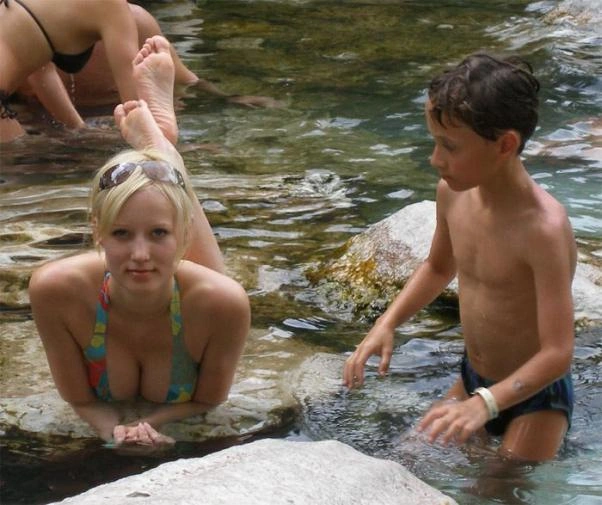 Літні дівчата (19 фото) – фото 9