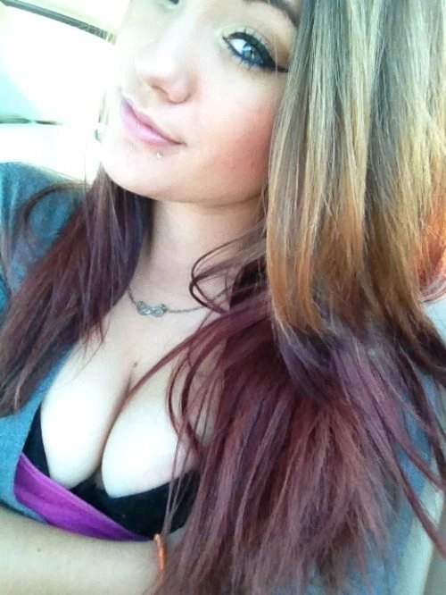 Дівчата фотографуються (49 фото) – фото 9