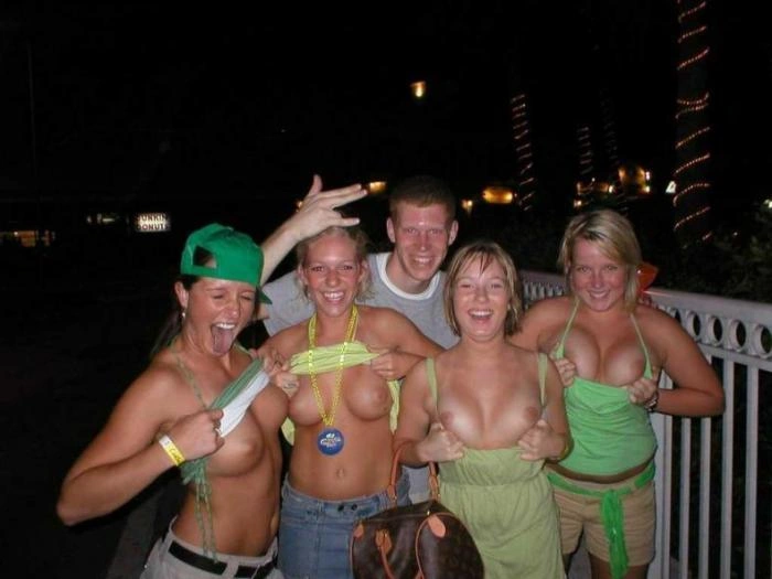 Любительські фотографії дівчат (21 фото) – фото 14