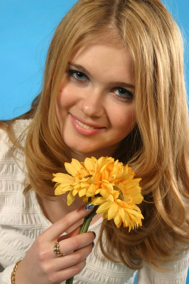 Дівчата з конкурсу Міс Авто.ру (77 фото) – фото 44