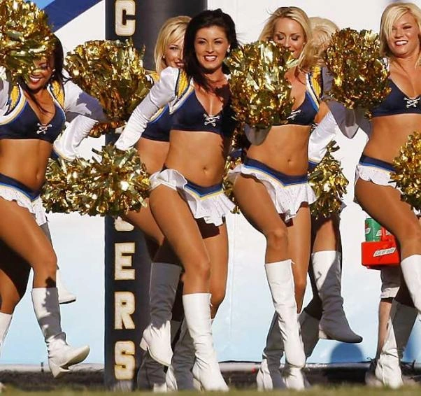 Дівчата з груп підтримки (39 фото) – фото 5