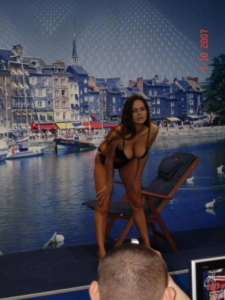 Дівчата з петербурзької фотоярмарки (23 фото) – фото 6