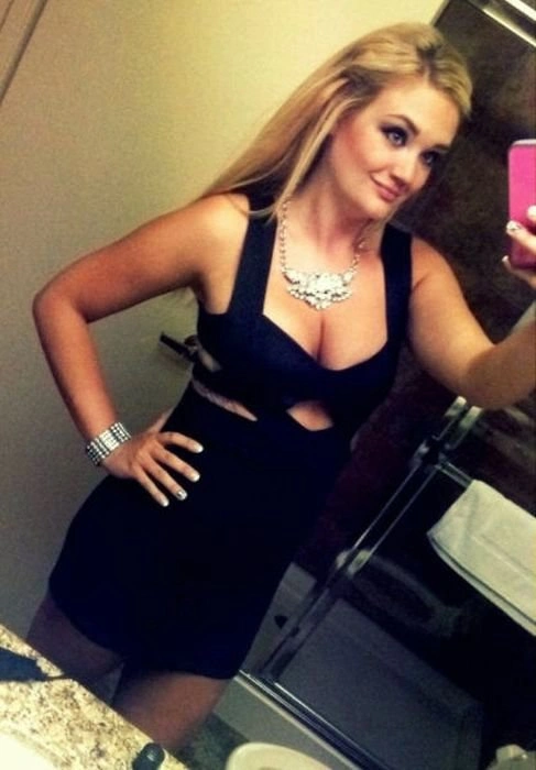 Дівчата в сукнях (34 фото) – фото 12