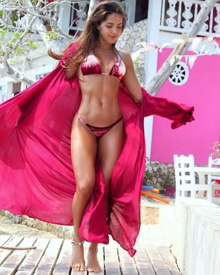 Відібрані фотографії привабливих дівчат – фото 38