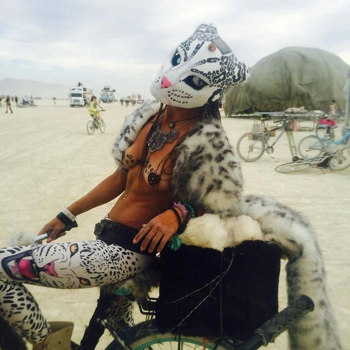 Прекрасні дівчата з фестивалю Burning Man – фото 35